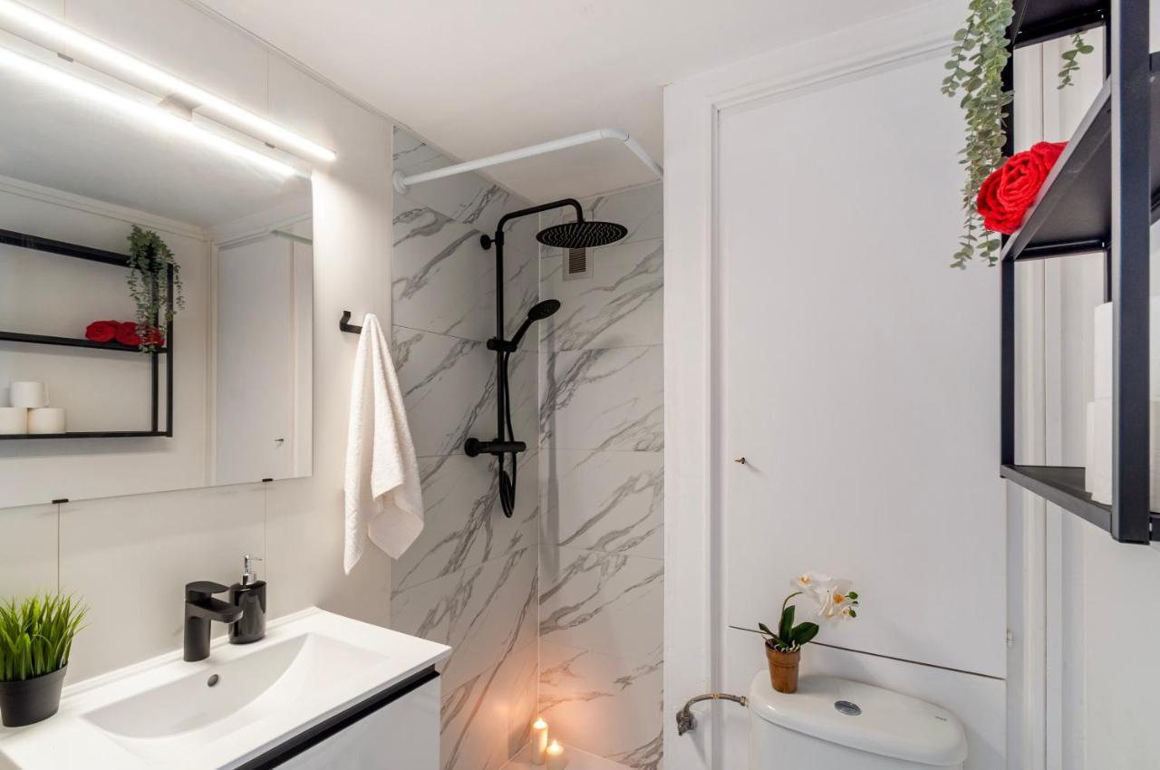 Estudio En 1ª Linea Con Vistas Al Puerto Deportivo By Insidehome Empuriabrava Eksteriør billede