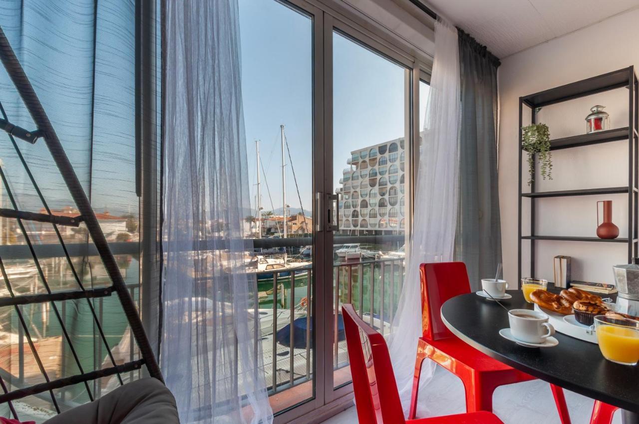Estudio En 1ª Linea Con Vistas Al Puerto Deportivo By Insidehome Empuriabrava Eksteriør billede